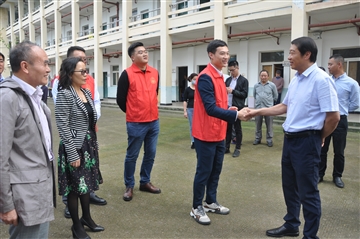 ���ذ��þ���ů����������ؿ�ʱ��ҳ��չ�������ϰ���ο���˶�